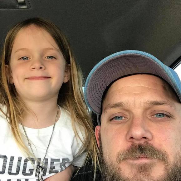 Meet your Posher, Chris - Picture 1 of 1